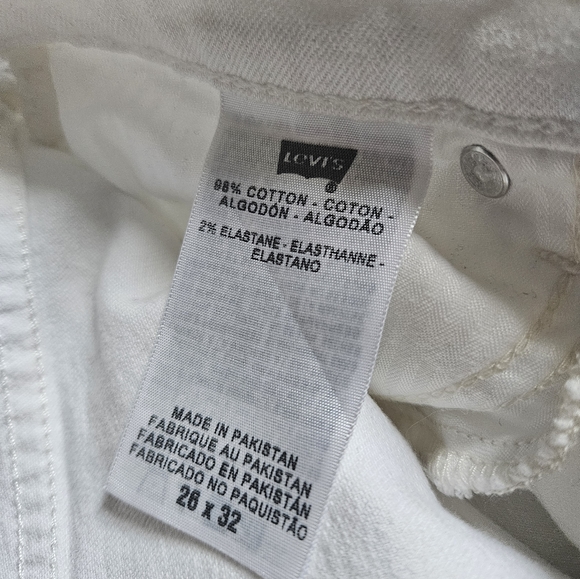 Levi's Curve Jeans - Picture 6 of 9